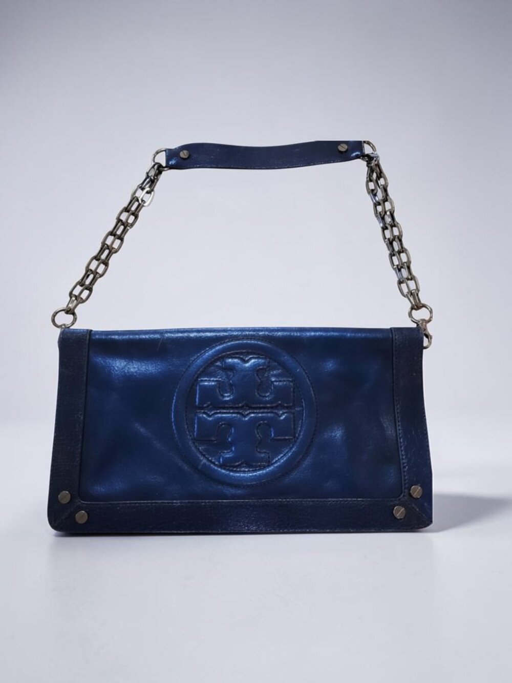 Tory Burch Bombe Reva Clutch Bag With Chain Strap In Rich Metallic Blue Leather